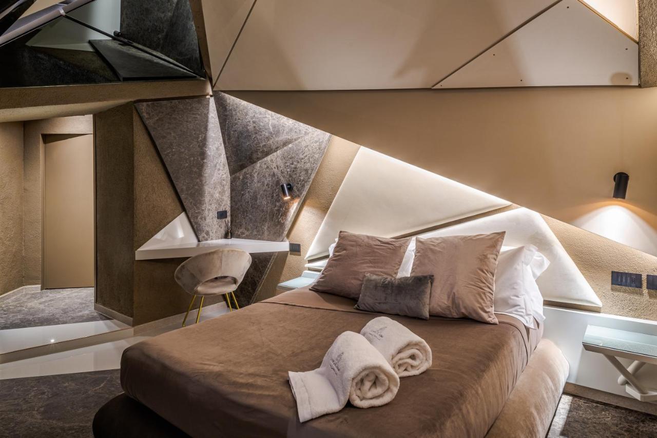 Le Suites Del Duomo Luxury CTA Exterior foto